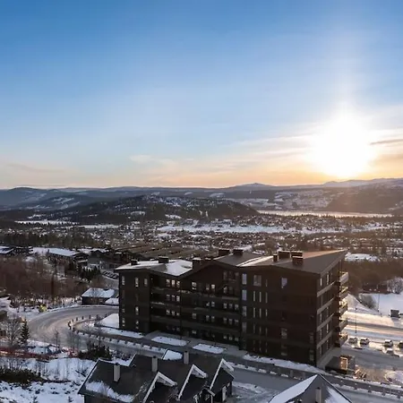 Riddertunets Utsikt Til Slettefjell *