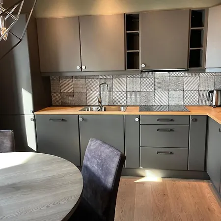 Riddertunets Utsikt Til Slettefjell アパート *