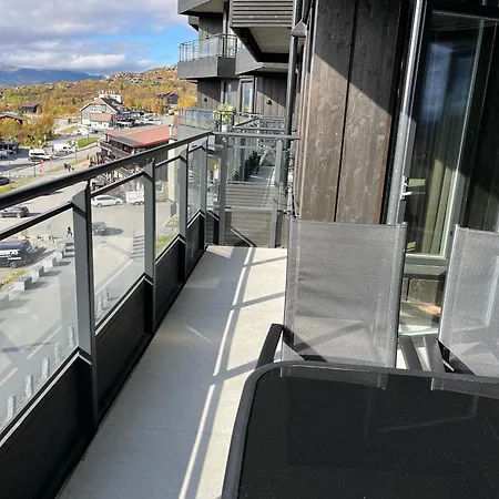 Riddertunets Utsikt Til Slettefjell アパート